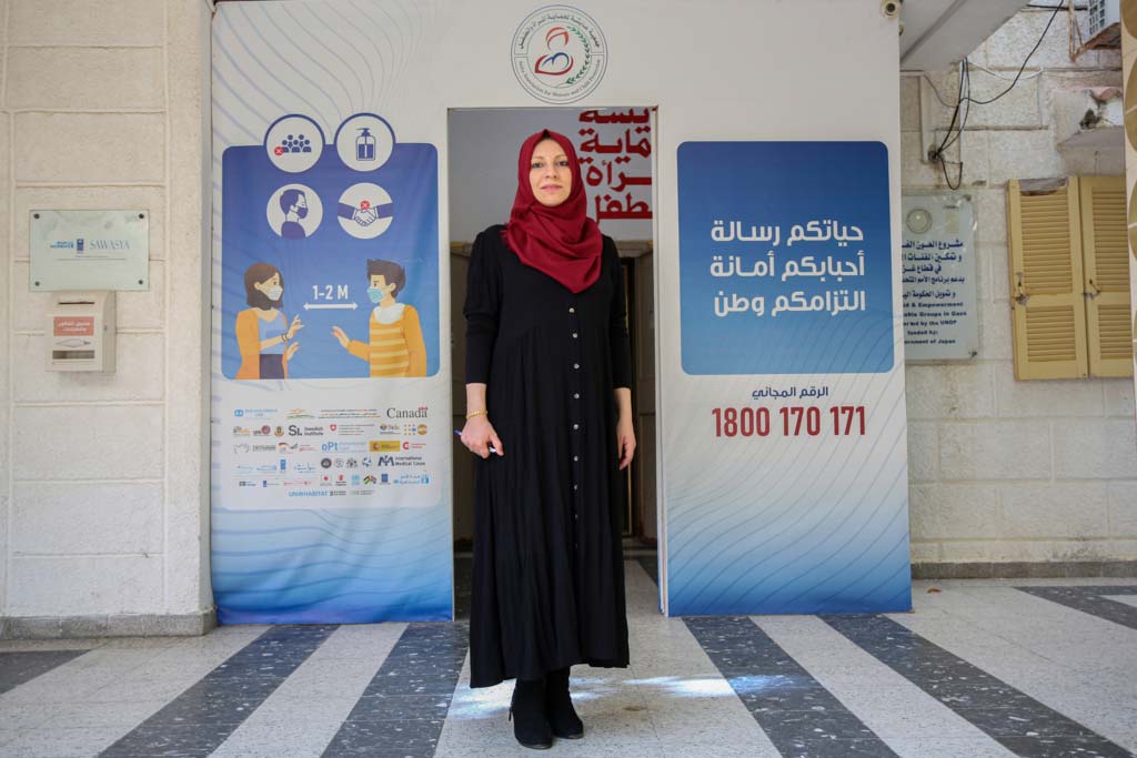Mariam Abu Alatta, originally an architect, has been a staff member at Aisha Association for Woman and Child Protection since 2011. During the ten years that have passed since, she has devoted her life to defending women’s rights. Photo: Soliman Anees Hijjy