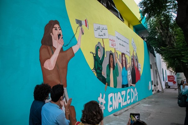 In Tunis, Kvinna till Kvinna’s partner organisation Aswat Nissa paid tribute to the courageous voices who broke the silence around sexual harassment in Tunisia through the #EnaZeda movement by painting a fresco inspired by women protests to denounce patriarchy. Photo: Aswat Nissa 